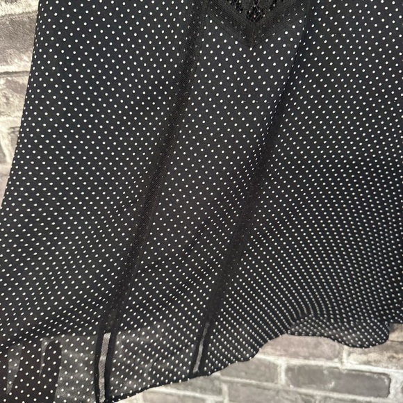 A.L.C. Black Polka Dot 100% Silk Jerry Blouse - Picture 9 of 13